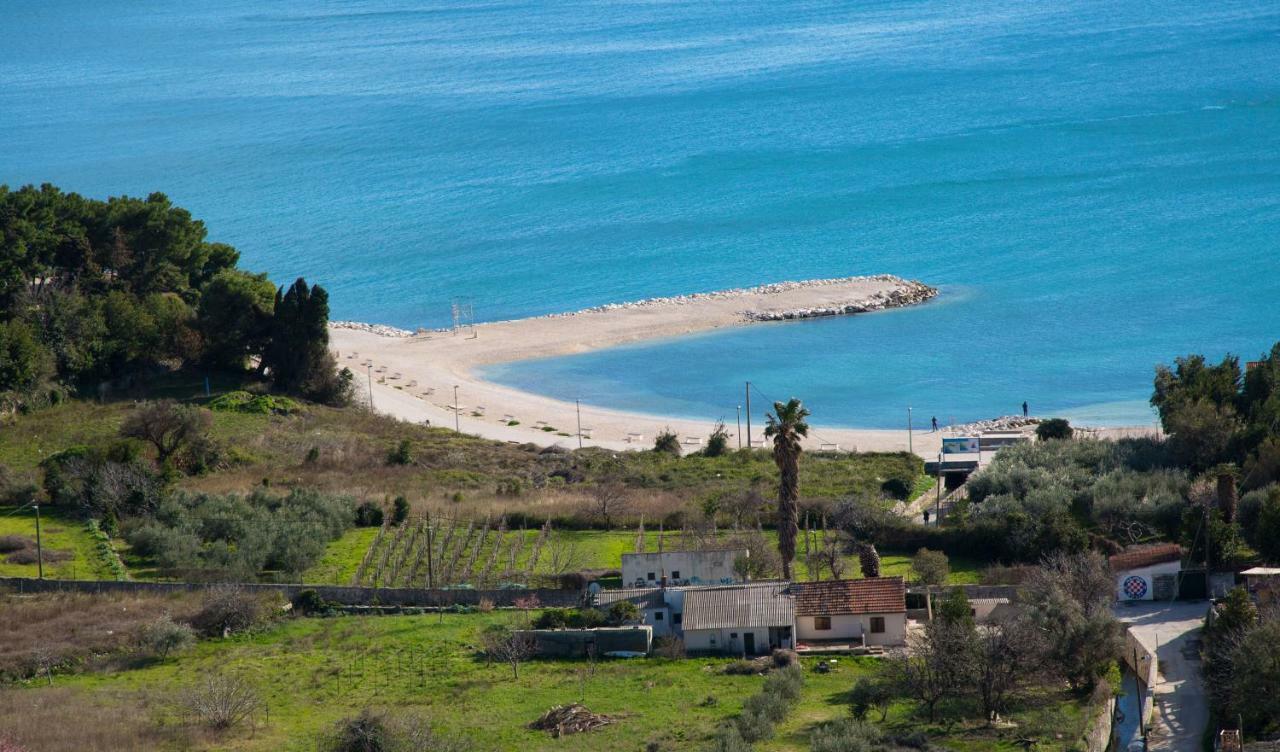 Apartment Amalfi Split Bagian luar foto